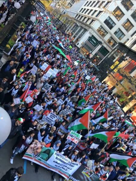 Protests in Chicago Sunday Oct. 18, 2015 against Israel's occupation. Photo courtesy of Dr. Atiyeh Salem
