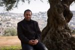 Activist Issa Amro dragged through Israeli Gulag