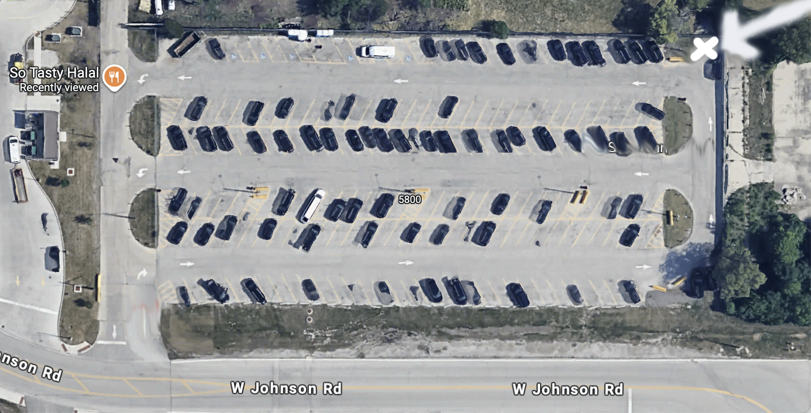 Muslim Uber Tent O'Hare Airport. Courtesy of Google Maps