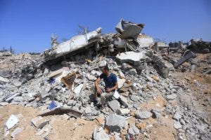 The home of Palestinian photographer Mohammed Asad was destroyed by Israeli missiles and war planes during the 2014 invasion of the Gaza Strip. Photo courtesy of Mohammed Asad